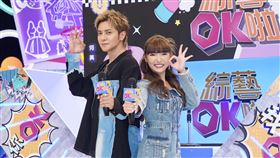 羅志祥（左）與何美搭檔（圖／記者趙于瑩攝）