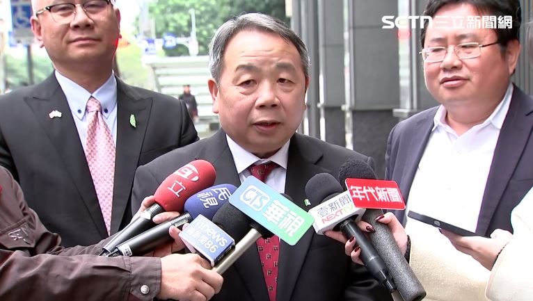 石平受訪表示，中共沒法回答問題，只能用人身攻擊與謾罵回答問題，很可笑也非常低級。（圖／翻攝畫面）