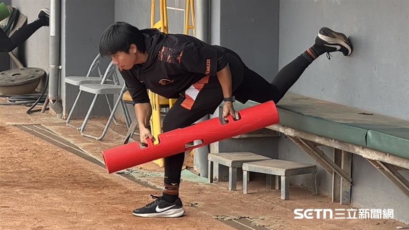 統一獅曾偉喆。（圖／記者黃耿誼攝影）