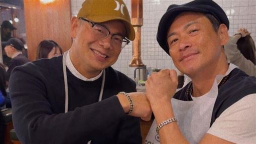 江宏恩曬全家福！名廚弟江振誠泰妻罕合體