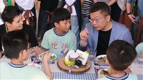 蔡其昌說，期待中市府應同步落實農藥嚴檢、提升校廚待遇與培訓、補足校園營養師，並將廚餘處理納入零碳轉型，讓午餐安全又好吃，讓孩子吃得更新鮮、更在地。（圖／翻攝自蔡其昌臉書）