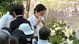 林光寧追思會，愛女林有慧爆哭告別。（圖／記者鄭尹翔攝影）