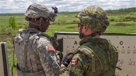 川普上任後，美加自1812年（加拿大獨立前）就和平共處的情況不再，軍事行動也可能會發生。（圖／翻攝自US ARMY） 