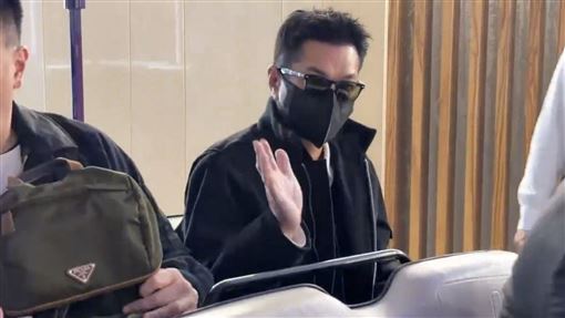 古天樂抵台了　他現身機場親回：很開心