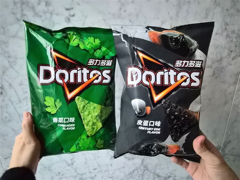 網友推薦可皮蛋多力多滋搭配香菜多力多滋一起吃。(圖/全聯提供)