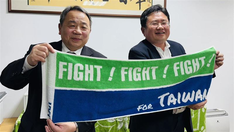 石平挺台遭制裁 哽咽談中國「1黑歷史」