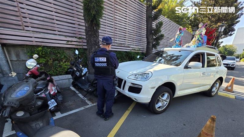 殯儀館詭車禍！佛祖車無人駕駛竟撞3路人