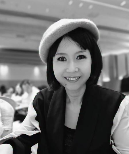 馬來西亞歌手毛依賢4年前查出罹患大腸癌。（圖／翻攝輕鬆 · 鹹漁哥Masinman 8687臉書）