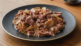 低溫來襲！「麻油羊肉」3步驟美味上桌　暖身補氣超簡單。（圖／桃園電子報提供） 