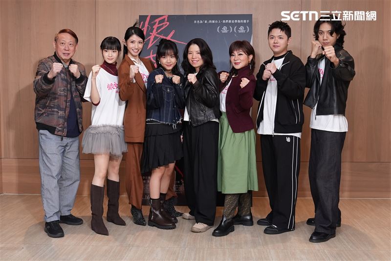 《恨女的逆襲》舉行記者會。(圖/記者鄭孟晃攝影)