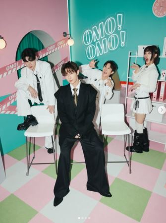 阿本和炎亞綸日前一起錄製節目。(圖/翻攝自IG @aben6011)