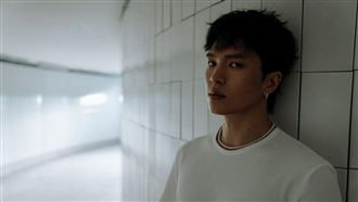 獨／大馬歌手罕病動刀　悲認手術前錄遺言