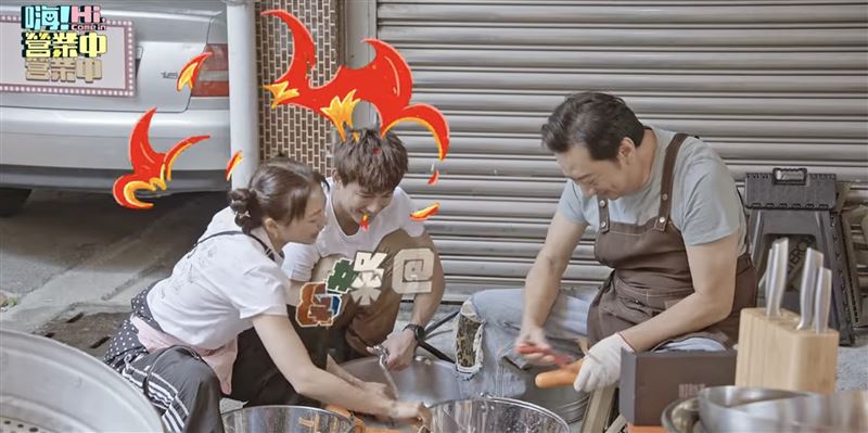 九孔遭到吳映潔嚴厲糾正。(圖/好看娛樂提供)