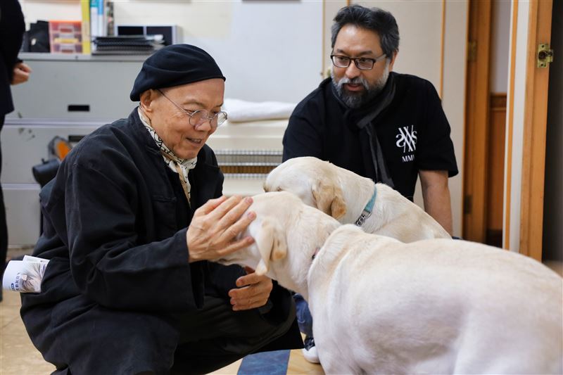 法鉑支持導盲犬培訓，而導盲犬是視障朋友生活中不可或缺的重要夥伴，需要長時間且專業的培訓與照護。（圖／忠欣提供）
