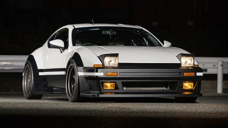 前後寬體葉子板向外延伸，搭配黑色輪拱營造爆龜姿態。（圖／翻攝Result Japan網站）