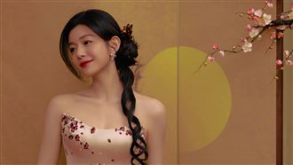 陳妍希簡體字發文賀年　卻遭中國網友抓錯