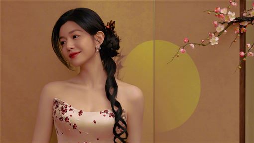 陳妍希簡體字發文賀年　卻遭中國網友抓錯