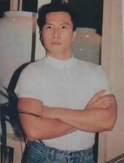 航空公司人員提到曾讓自己感覺態度較為冷淡的藝人，尤其是甄子X。（圖／翻攝自網路）