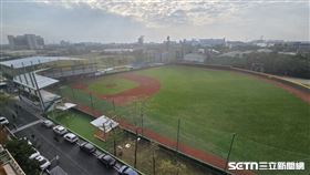台鋼雄鷹訓練基地棒球場。（圖／記者劉彥池攝影）