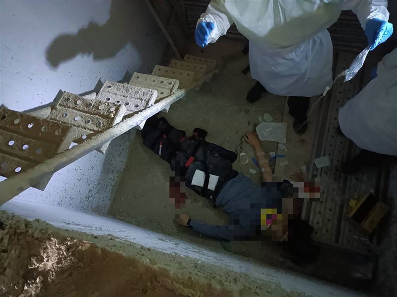 29歲吳姓工人摔落電梯井。（圖／翻攝畫面）