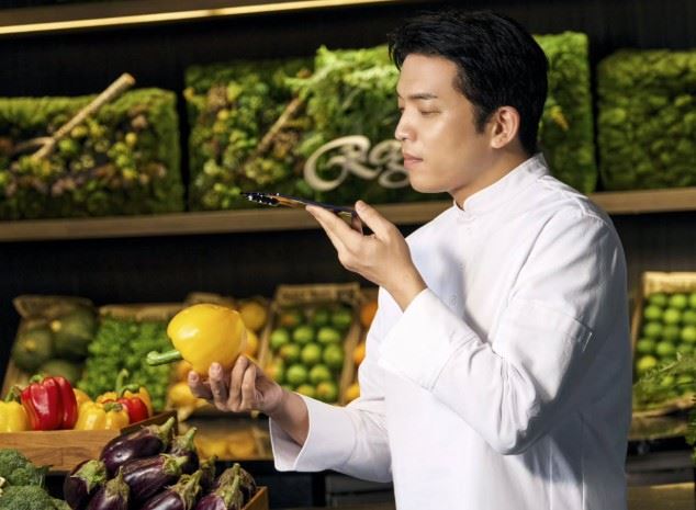 近日南韓部分網路論壇出現貼文，影射安成宰是中國共產黨黨員，相關說法迅速在網路流傳，引發輿論譁然。（圖／翻攝自安成宰IG）