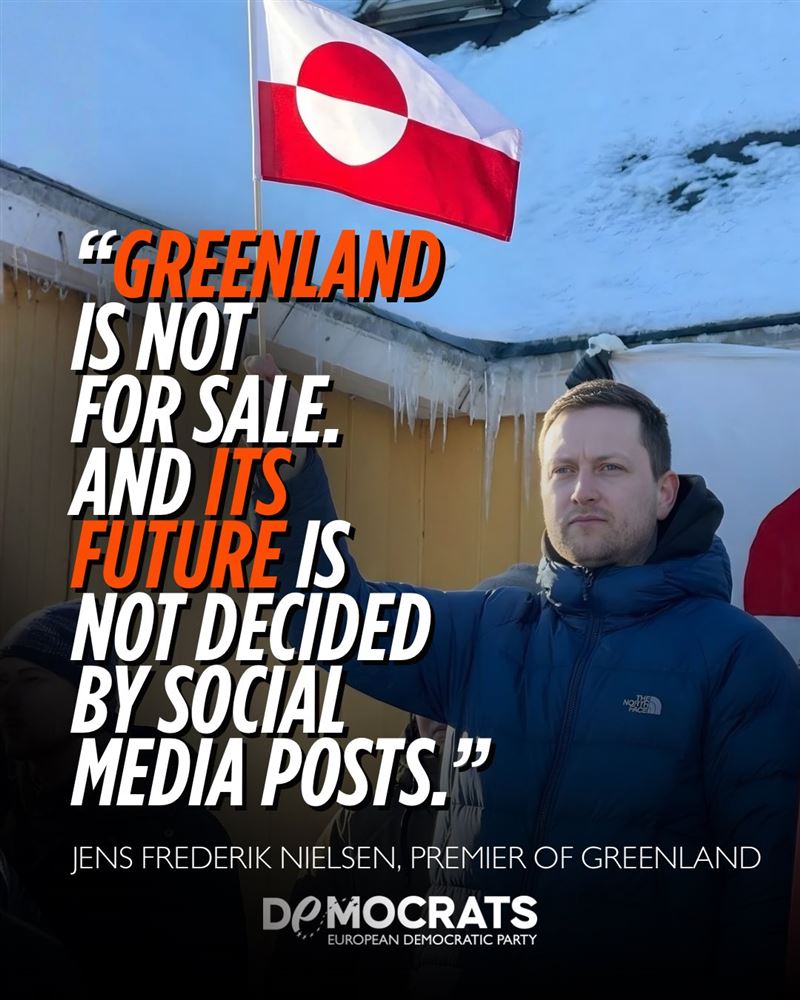 歐洲議會的歐洲民主黨海報，強調格陵蘭「絕不出售」。（圖／翻攝自X平台 @Aaja Chemnitz）