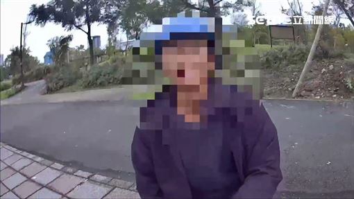 走路像喪屍遭盤查　他丟煙彈滅證卻卡水溝