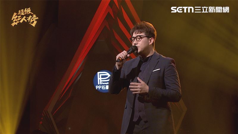 曾在《超級星光大道5》獲得第八名的林育澤深情詮釋《人生的歌》。（圖／超級紅人榜提供）