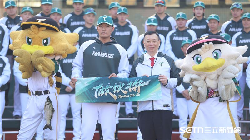 對洪總印象是嚴格　王維中新賽季定位先發