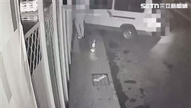 陳男等人潛入北市工地竊取40萬元的電纜線。（圖／翻攝畫面）