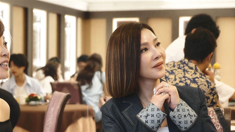 超大咖天后驚喜現身　女星激喊終於圓夢了