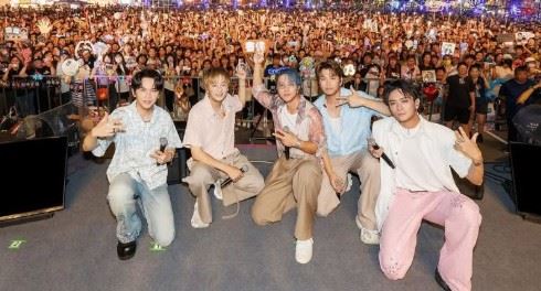 Energy首支主打歌〈放手〉不僅紅遍大街小巷，也成為無數少男少女的青春回憶。（圖／翻攝自Energy IG）