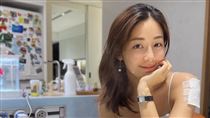 女星無預警宣布再當媽！開刀忍痛照顧女兒