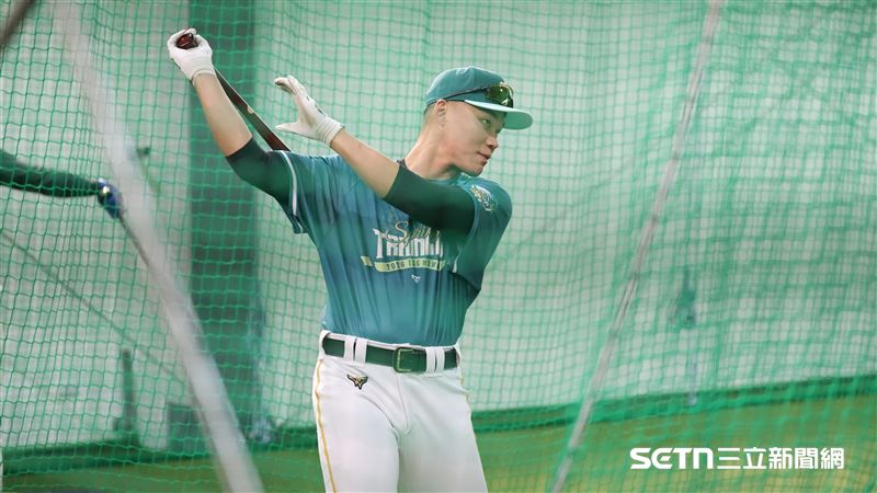 台鋼雄鷹王柏融。(圖/記者劉彥池攝影)