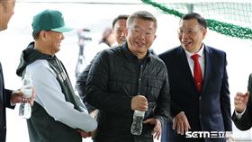 2026台鋼雄鷹春訓開訓儀式，中職會長蔡其昌參觀「皇鷹學院」。（圖／記者劉彥池攝影）