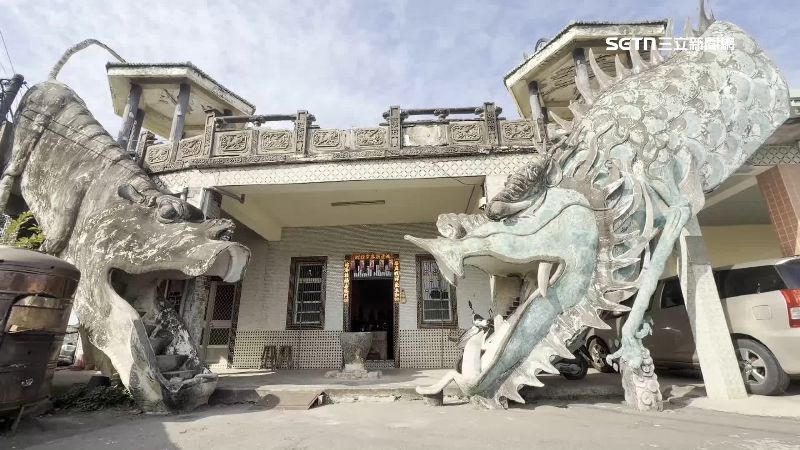 獨/青龍白虎隧道樓梯 民宅爆紅成打卡點