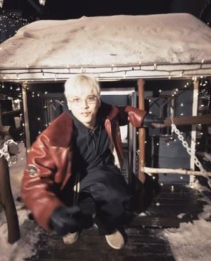 除了歌手身分，MOSUN長期活躍於華語與國際音樂製作圈。（圖／翻攝自IG）