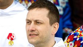 格陵蘭總理尼爾森。他於9日和另外四黨領袖共同發布聲明，反擊美國總統川普的併吞野心，表態拒當美國人。（圖／翻攝自X平台 @OJoelsen）