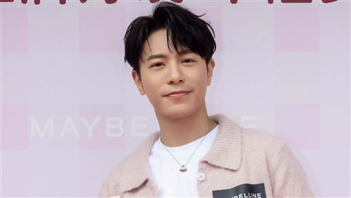 韋禮安震撼宣布閃婚三年！公布夫妻小情趣