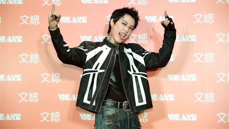 WE ARE除夕節目超狂　男星公布驚人紅包