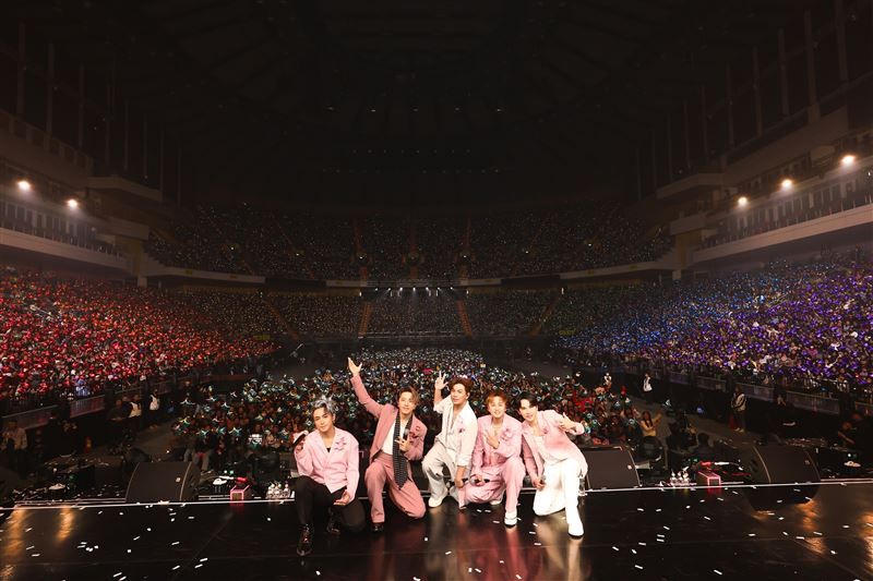 Energy舉辦台北小巨蛋「ALL IN 全面進擊」演唱會，王宇婕也到場朝聖。（圖／相信音樂提供）