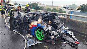 車禍,速霸陸WRX,火燒車,追撞