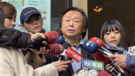 民進黨立委王世堅出席中執會前受訪（圖／記者劉秀敏攝影）