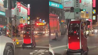 「警在旁也沒在怕」移動神主牌闖陣網看傻