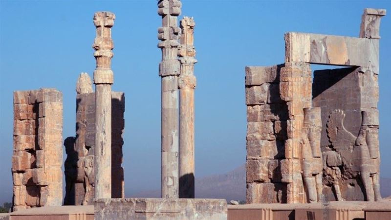 獨家/直擊變天前夕4:車停戶外恐失零件