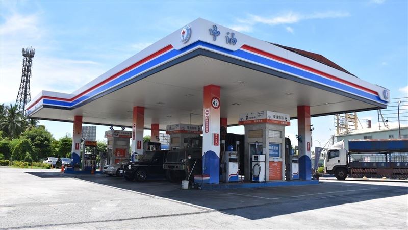 台灣中油:明日起汽柴油價格各調降0.2元