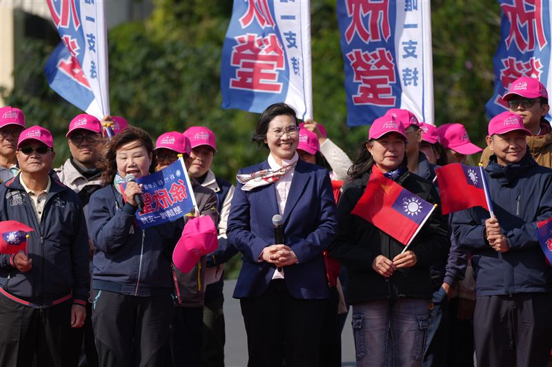 徐欣瑩上午於湖口鄉舉行首場大型造勢誓師大會。（圖／徐欣瑩國會辦公室提供）
