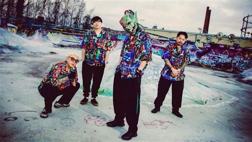 血肉果汁機突切割「陳芳語前男友」退團！