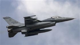 F-16,花蓮,外海,跳傘,上尉,飛官（圖／IDF經國號FB提供）