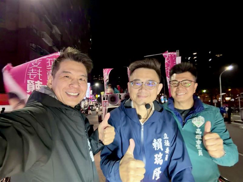 李柏毅發文力挺賴瑞隆,拜託大家週一到週五傍晚18時30分到10時30分在家顧電話。(圖/翻攝畫面)